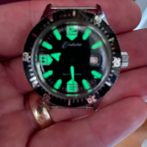 Vintage Endura Dive Watch - Picture 5 of 5